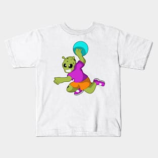 Alien at Handball player with Handball Kids T-Shirt